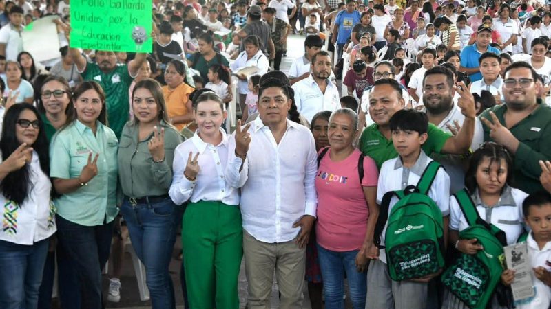 EL GOBERNADOR RICARDO GALLARDO LLEVA APOYOS EDUCATIVOS, ALIMENTARIOS E INFRAESTRUCTURA A MATLAPA