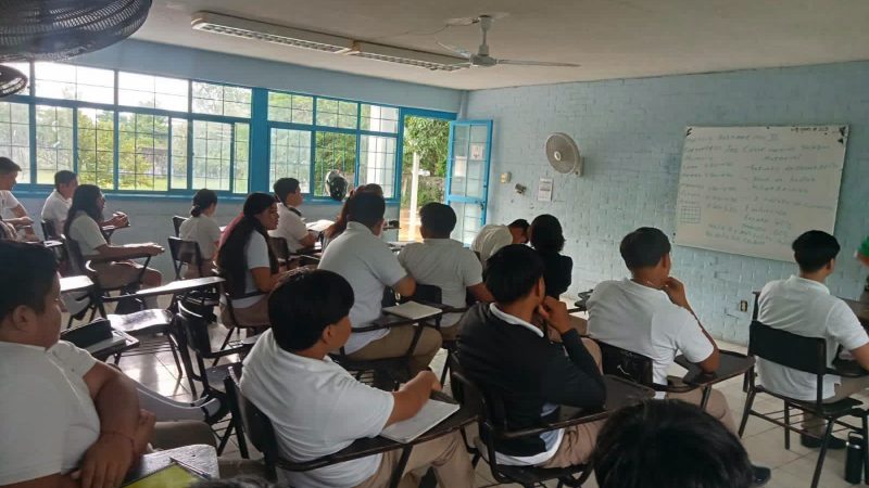 MÁS DE 11 MIL ESTUDIANTES DE EDUCACIÓN MEDIA SUPERIOR DEL SEER REGRESARON A CLASES