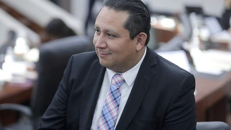 ES NECESARIO LLEVAR A CABO CAMPAÑAS DE INFORMACIÓN QUE TENGAN COMO FUNCIÓN INFORMAR A LA POBLACIÓN LA DISTRIBUCIÓN TRANSPARENTE DEL AGUA: DIP. LUIS FERNANDO GÁMEZ.