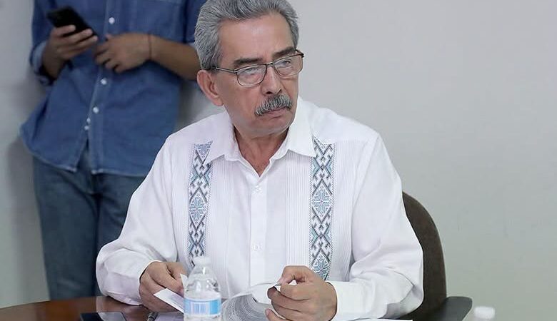 CONGRESO DEL ESTADO ANALIZARÁ A FONDO LA INICIATIVA QUE ENVIÉ EL GOBERNADOR RICARDO GALLARDO PARA PROHIBIR EL USO DE CELULARES EN PRIMARIAS Y SECUNDARIAS.