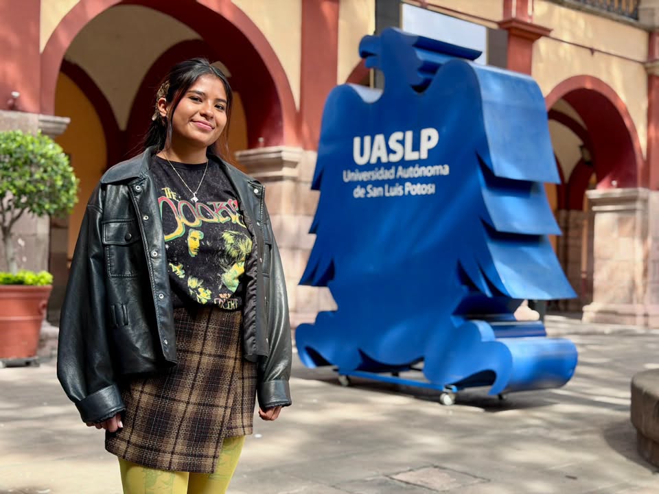 Alumnas de la Facultad del Hábitat de la UASLP destacan en concursos y reconocimientos artísticos.