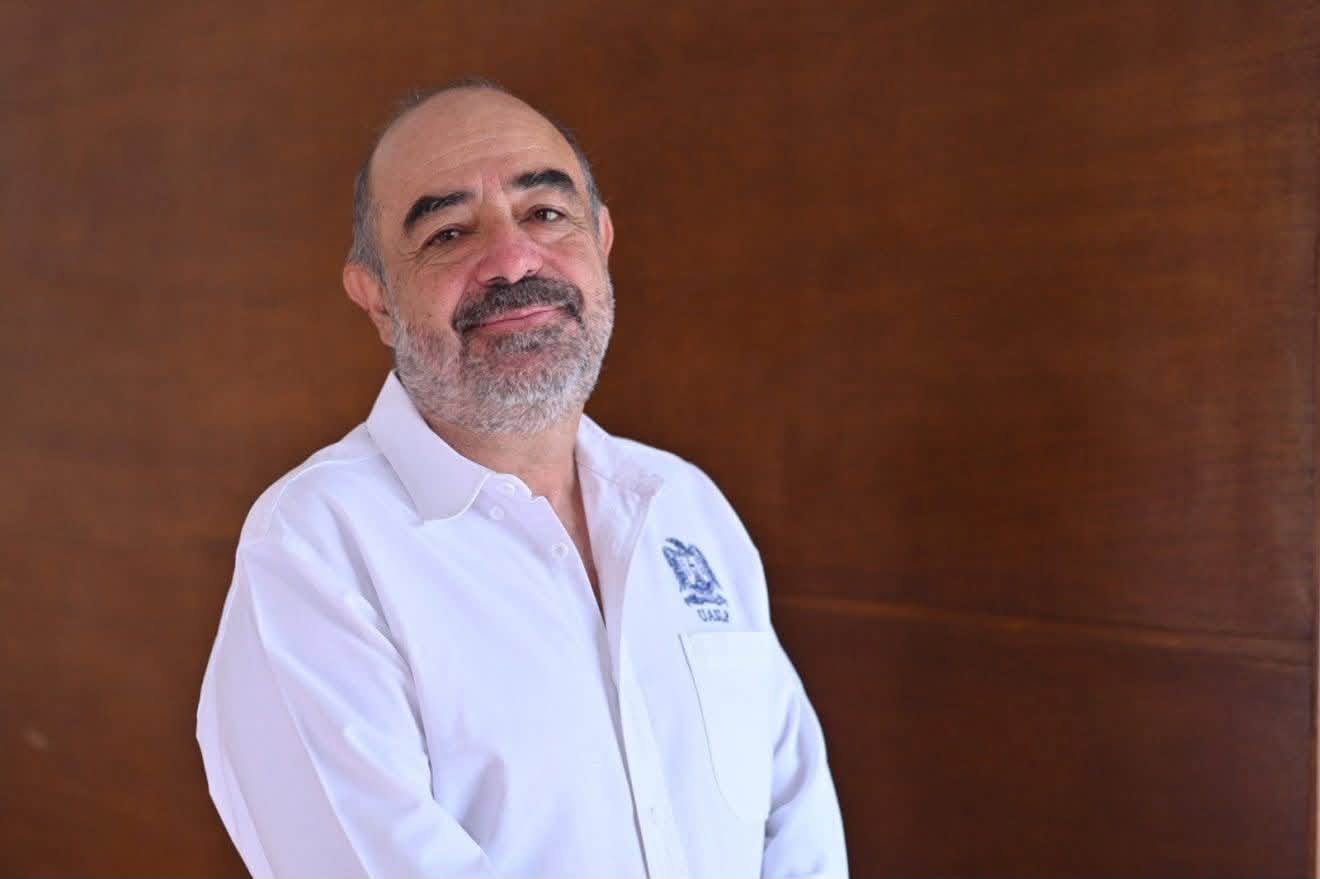 Fernando Díaz Barriga, Investigador Nacional Emérito, destaca cuatro décadas de ciencia al servicio de la sociedad.