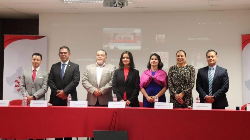 Continúa alianza Gobierno Capital con asociaciones de profesionistas a favor del emprendimiento