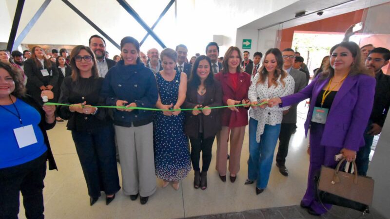 156 jóvenes presentan 57 proyectos en Feria de Ciencias e Ingenierías