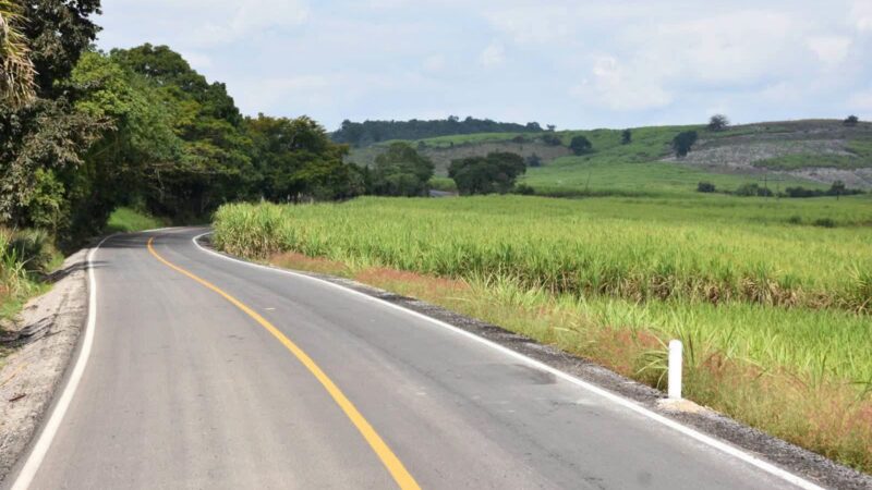 EL GOBERNADOR RICARDO GALLARDO MANTIENE EL PLAN INTEGRAL DE CARRETERAS Y CAMINOS ESTATALES