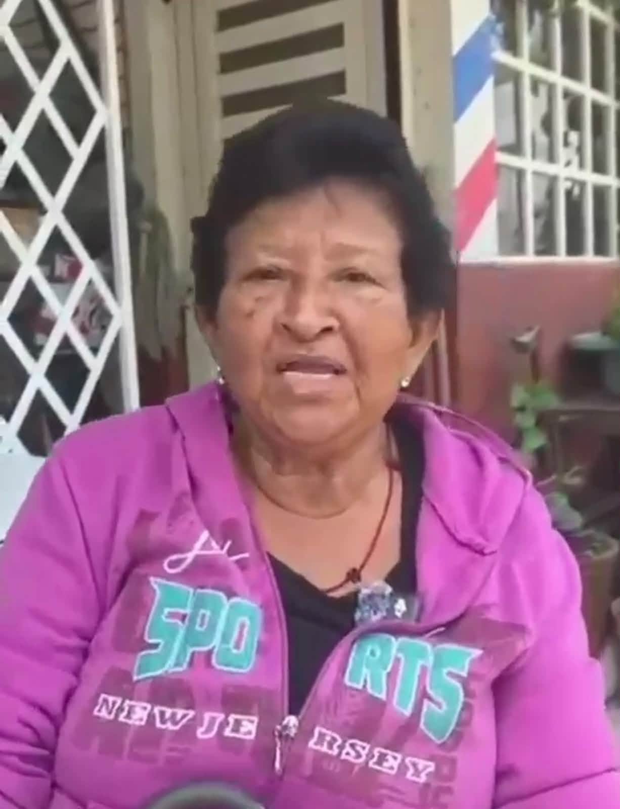 VECINOS DE CIUDAD VALLES AGRADECEN PAVIMENTACIÓN DE CALLES IMPULSADA POR RICARDO GALLARDO
