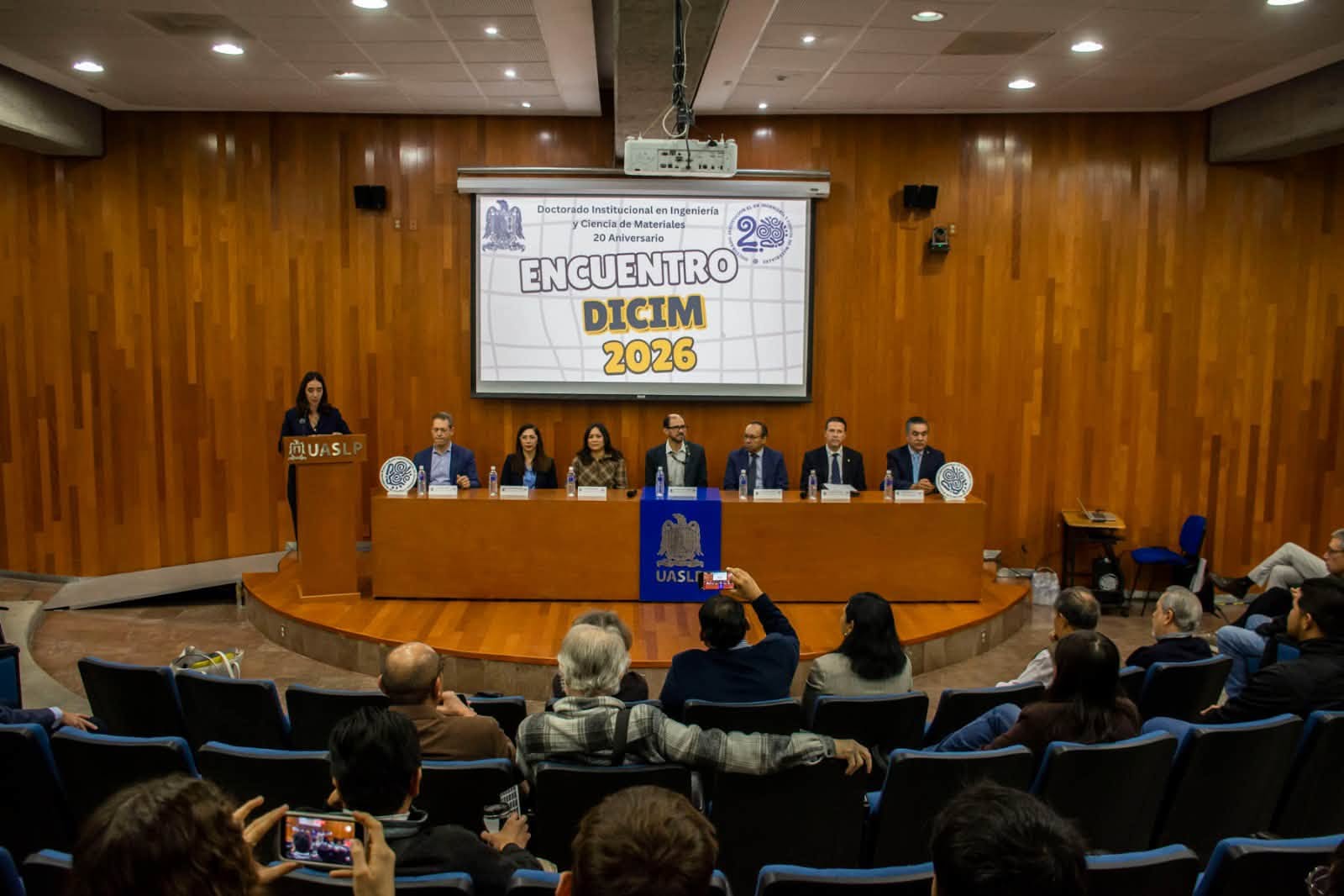 Doctorado en Ingeniería y Ciencia de Materiales de la UASLP cumple 20 años con 225 doctores graduados.