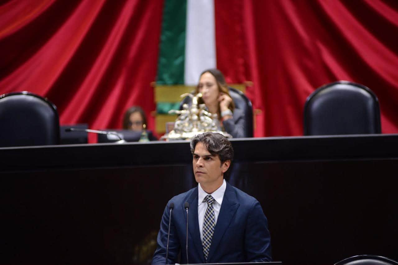 Diputado Juan Carlos Valladares solicita ampliación de la carretera 57 en SLP ante graves congestiones y accidentes