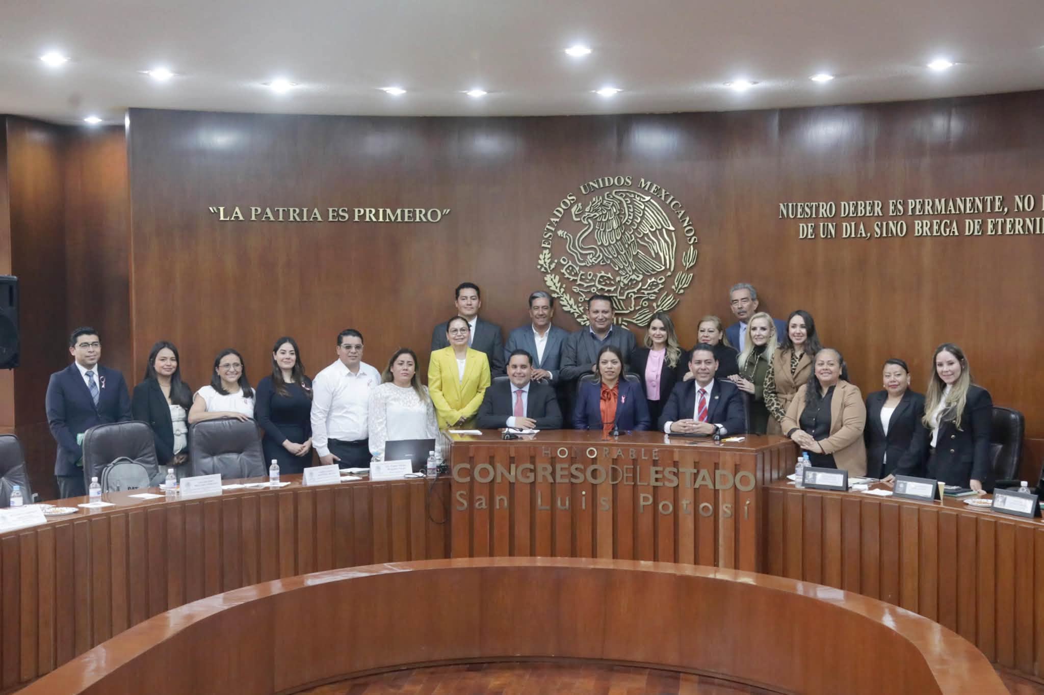 COMPARECE LA TITULAR DE SEDESORE ANTE LAS Y LOS INTEGRANTES DE LA LXIV LEGISLATURA, CON MOTIVO DE LA GLOSA DEL V INFORME DE GOBIERNO DEL ESTADO.