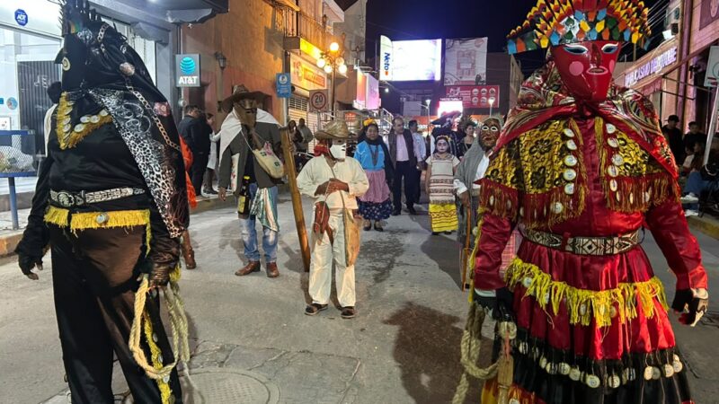  MATEHUALA SE LLENÓ DE TRADICIÓN CON «XANTOLO SE VIVE EN EL ALTIPLANO»