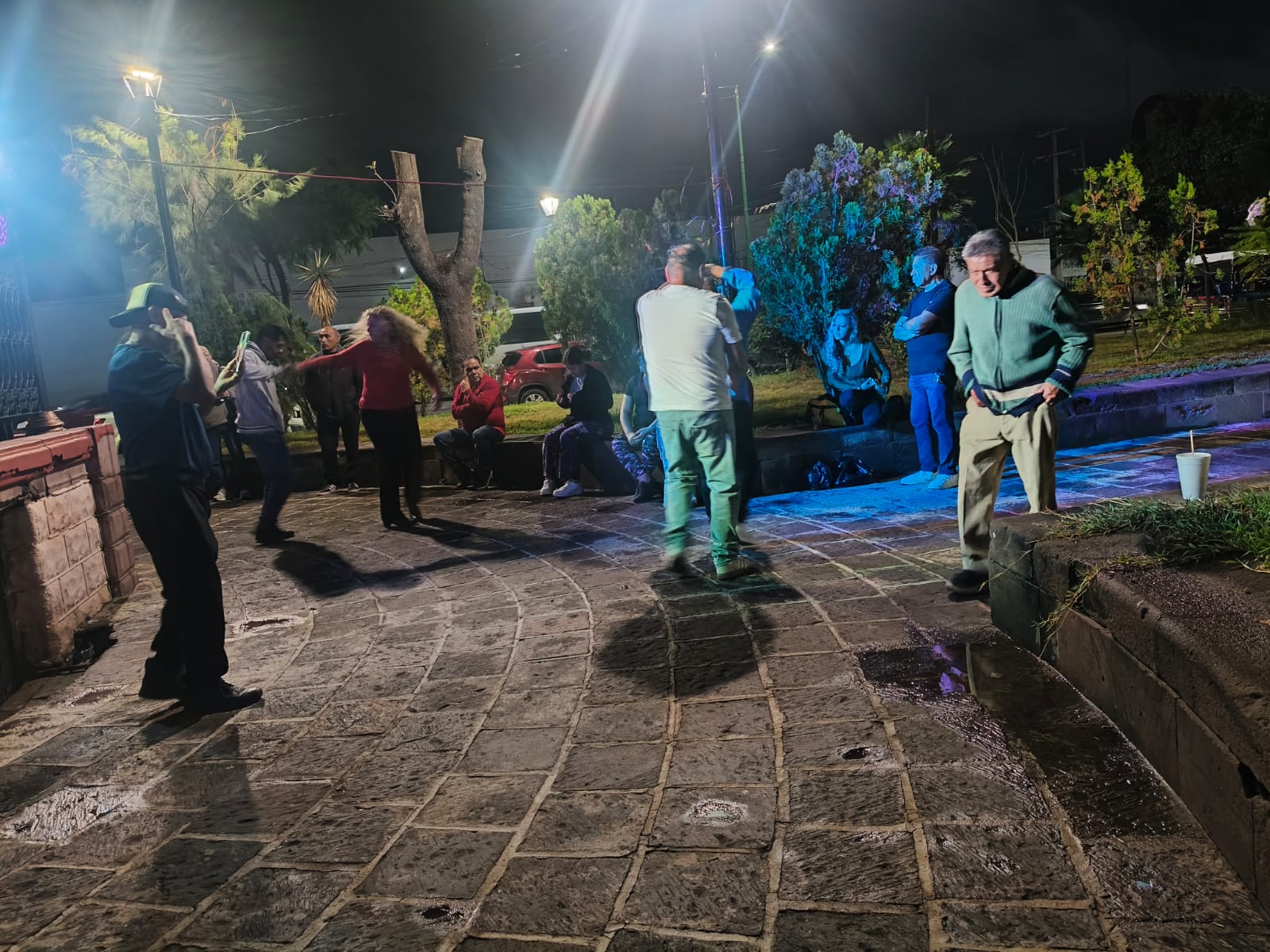 VIERNES CULTURAL DEL BARRIO DE SANTIAGO PRESENTARÁ MÚSICA Y BAILE