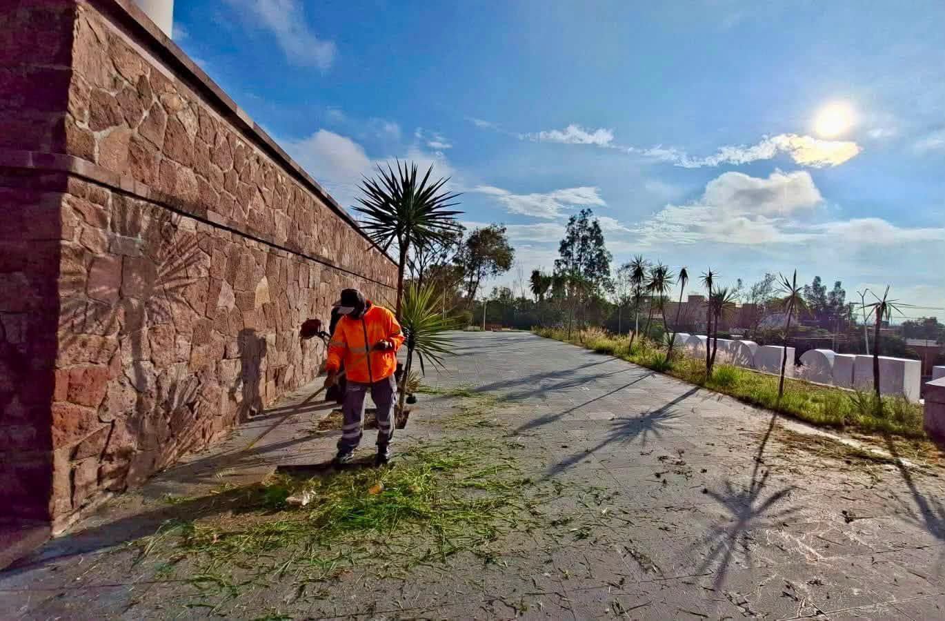 Gobierno de la Capital realiza jornada de limpieza en sitios emblemáticos de la ciudad