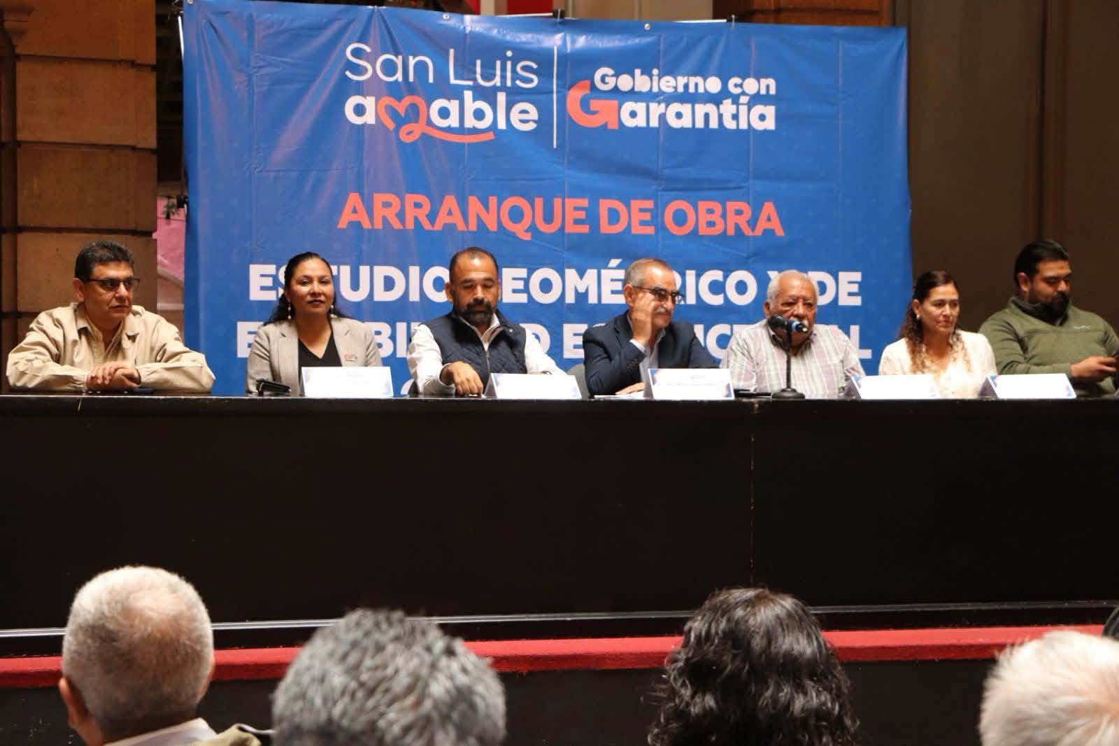 Gobierno de Enrique Galindo realiza estudios especializados para preservar el Palacio Municipal