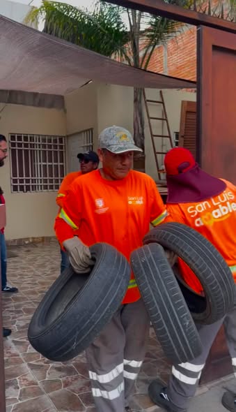 Con operación descacharrización, ayuntamiento de SLP mejora el entorno de El Rosedal