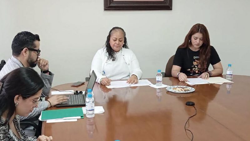 LA COMISIÓN DE ECOLOGÍA Y MEDIO AMBIENTE APROBÓ UN PUNTO DE ACUERDO PARA EXHORTAR A AUTORIDADES ESTATALES Y MUNICIPALES A FOMENTAR REÚSO DE AGUAS JABONOSAS DOMÉSTICAS EN RIEGO DE ÁREAS VERDES.