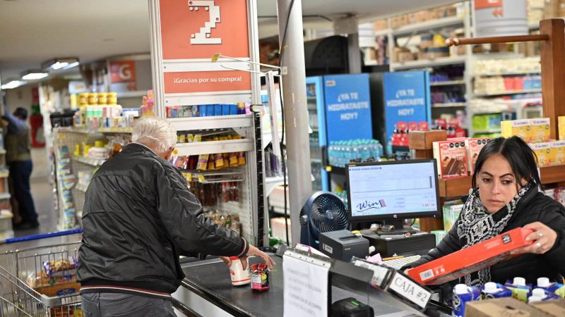 UASLP mantendrá abiertas Unitienda, Unipapelería y Librería durante el periodo vacacional