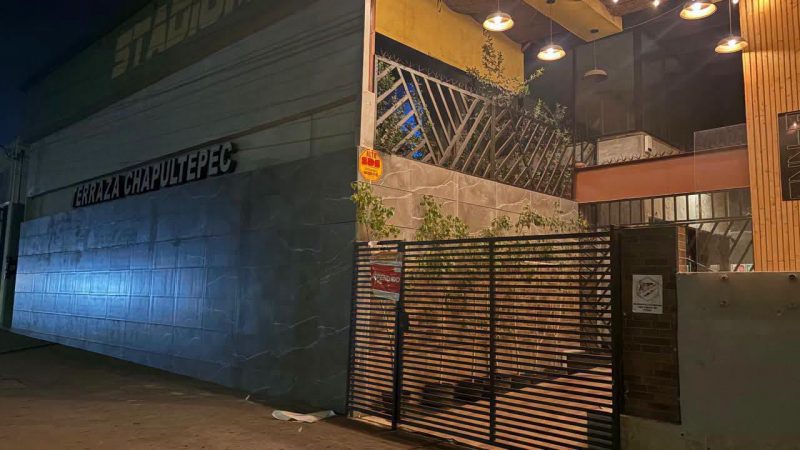 Dirección de Comercio clausura establecimiento tras hechos registrados en la zona de Chapultepec