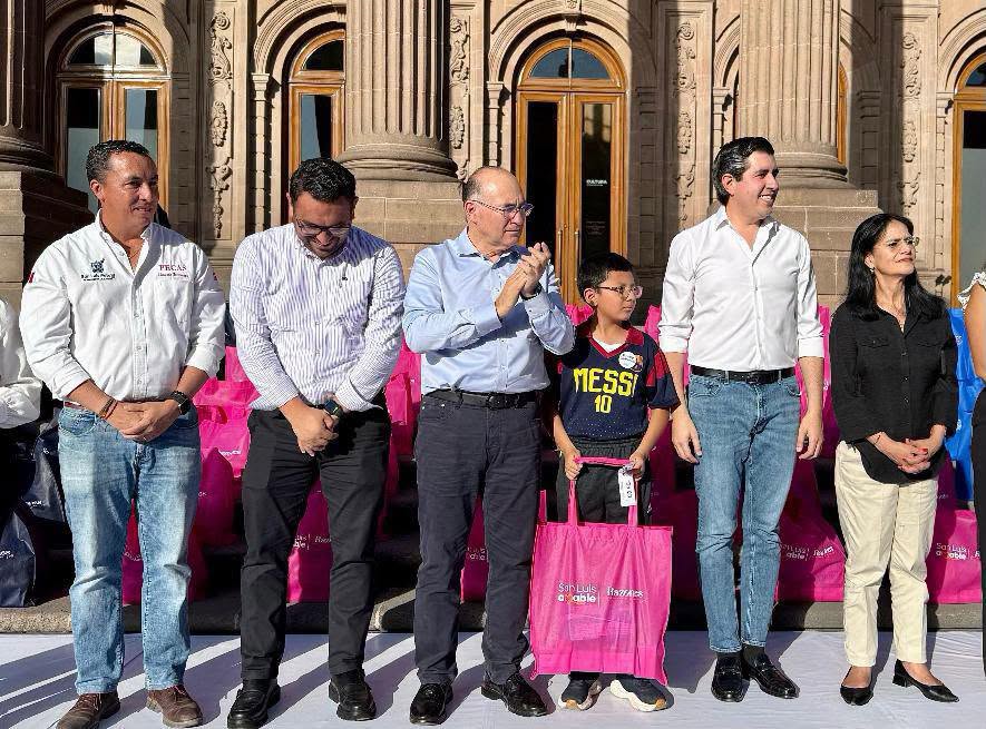 GOBIERNO DE LA CAPITAL PONE EN MARCHA EL PROGRAMA PAN Y LECHE EN BENEFICIO DE 16 MIL FAMILIAS