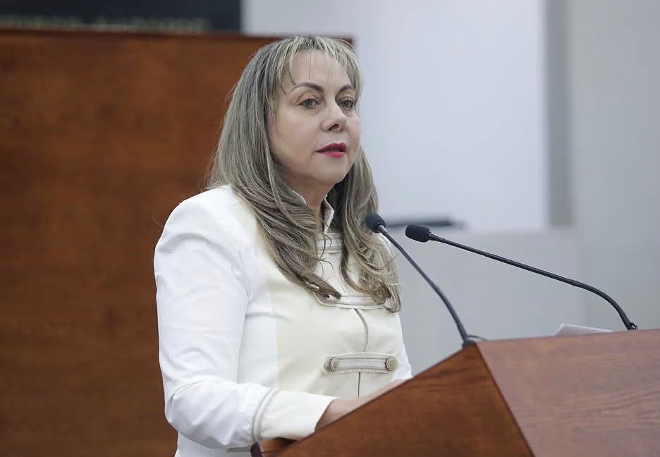 SE BUSCA RECONOCIMIENTO OFICIAL DE SERVICIO SOCIAL Y PRÁCTICAS PROFESIONALES COMO EXPERIENCIA LABORAL.