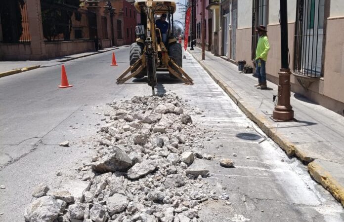 Interapas supervisa trabajos de rehabilitación sanitaria en coordinación con Centro Histórico