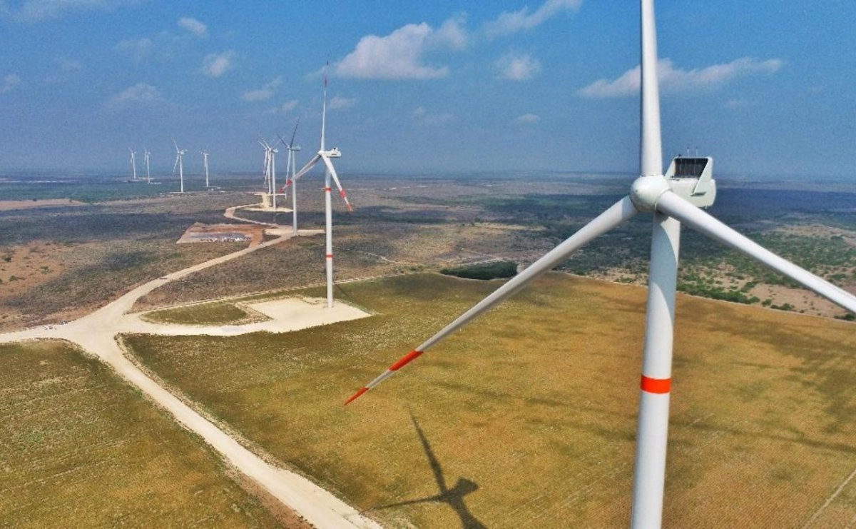 Crecerá más el PIB si México diversifica sus fuentes de energía eléctrica: Cepal