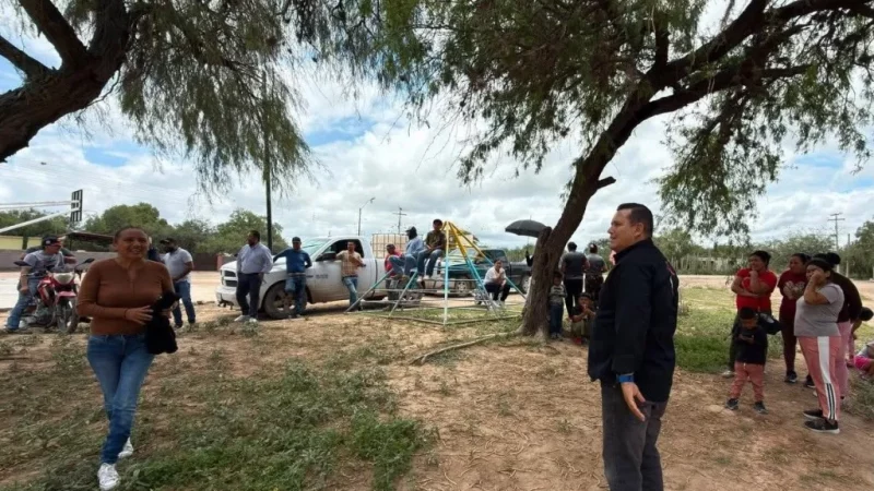 Gobierno de la Capital escucha a Bocas y prioriza obras con sus habitantes