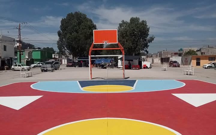 Gobierno de la Capital rehabilita cancha deportiva para fortalecer espacios de convivencia vecinal