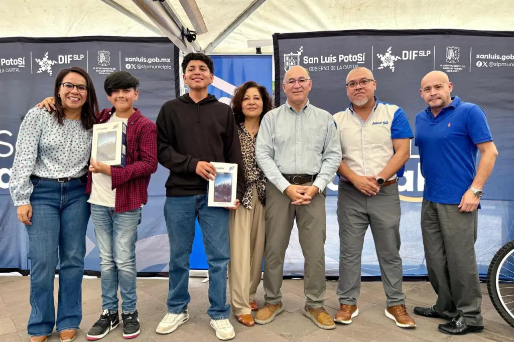 Fundación Telmex Telcel entrega equipo y ayudas funcionales al DIF Capitalino para beneficiar a familias potosinas