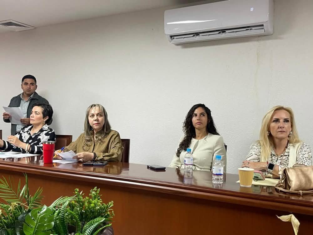 LA COMISIÓN DE PUNTOS CONSTITUCIONALES APROBÓ REFORMAS CONSTITUCIONALES EN MATERIA DE REQUISITOS PARA ACCEDER A LA TITULARIDAD DE LA FISCALÍA GENERAL DEL ESTADO.