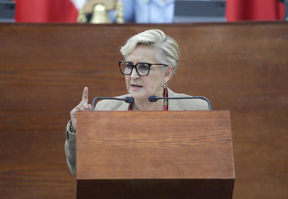 SE PROPONE ESTABLECER LA CREACIÓN DE LA CARTILLA ELECTRÓNICA DE VACUNACIÓN EN EL ESTADO.