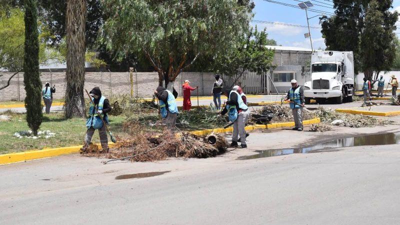 Ayuntamiento de SLP refuerza mantenimiento y atención integral en el Eje 130