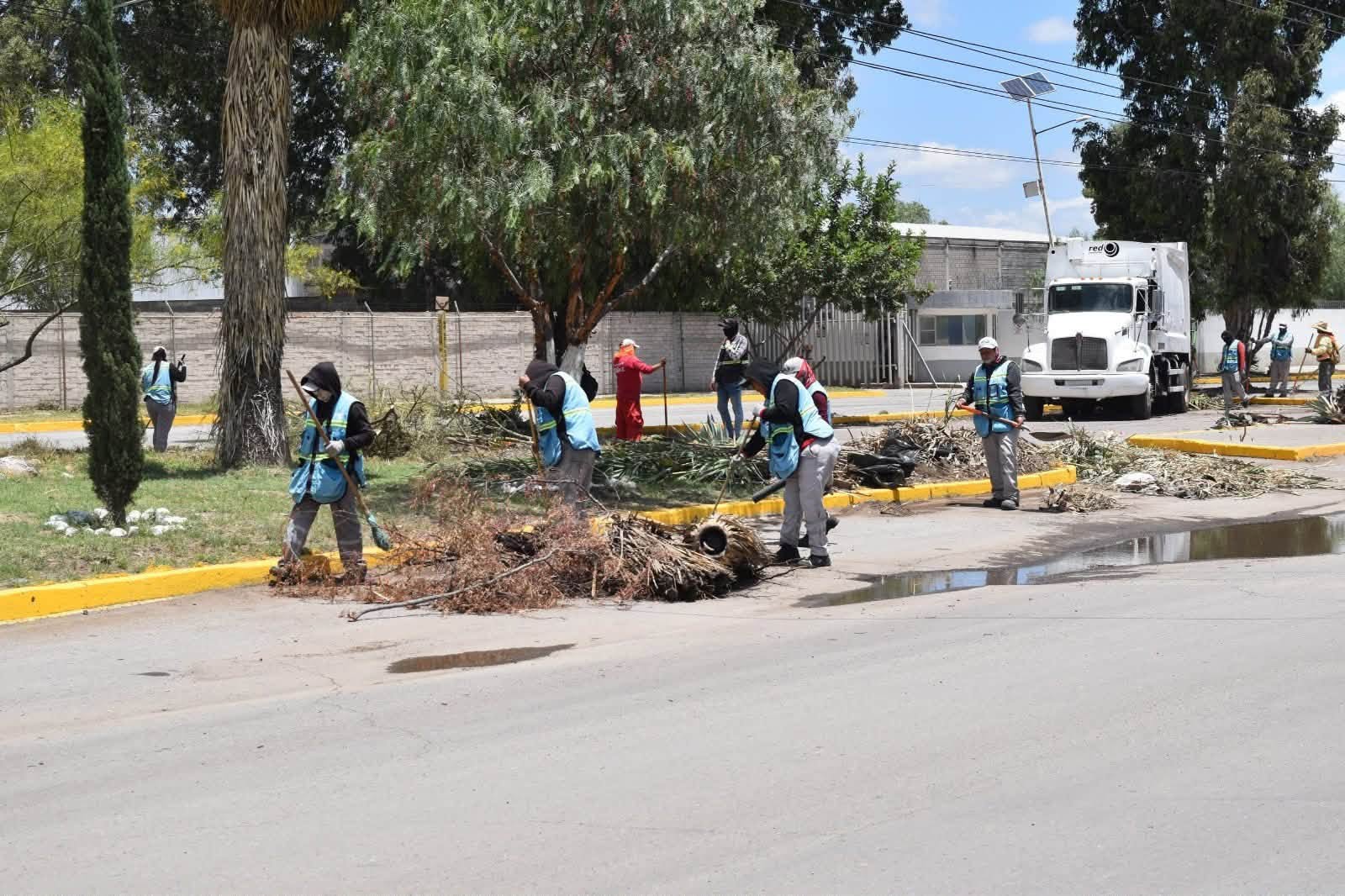 Ayuntamiento de SLP refuerza mantenimiento y atención integral en el Eje 130