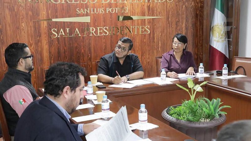 LA COMISIÓN PRIMERA DE HACIENDA Y DESARROLLO MUNICIPAL APROBÓ DICTAMEN PARA REFORMAR LA LEY DE INGRESOS 2026 DEL MUNICIPIO DE VILLA DE ARISTA.