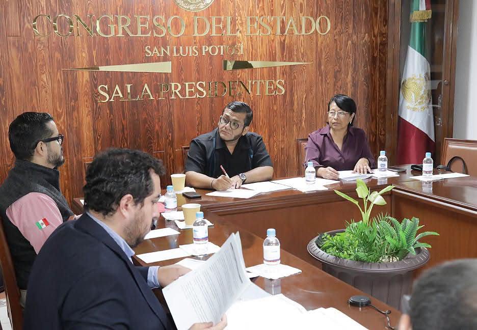 LA COMISIÓN PRIMERA DE HACIENDA Y DESARROLLO MUNICIPAL APROBÓ DICTAMEN PARA REFORMAR LA LEY DE INGRESOS 2026 DEL MUNICIPIO DE VILLA DE ARISTA.