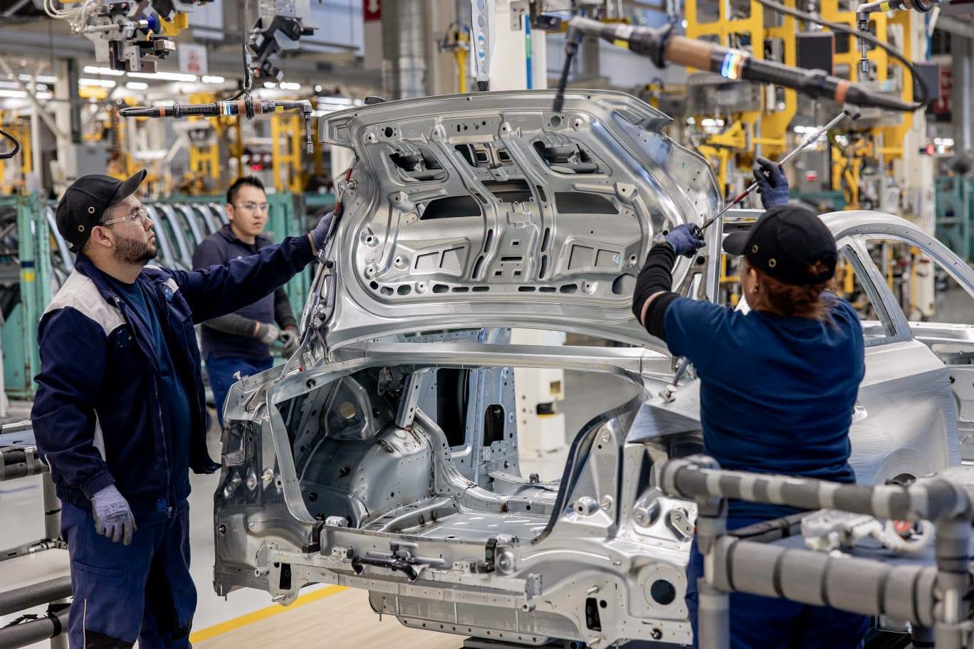 SAN LUIS POTOSÍ CRECE CASI TRES VECES MÁS QUE EL PAÍS EN ACTIVIDAD INDUSTRIAL
