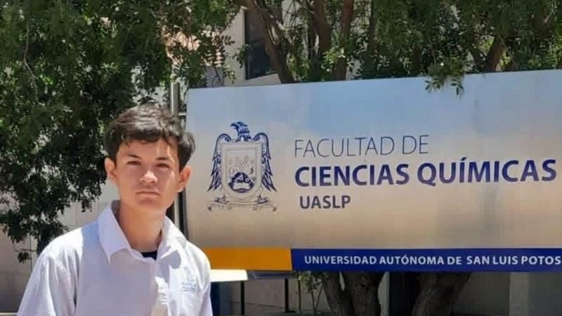 SANTIAGO DE JESÚS LARA CHAPA REPRESENTARÁ A SAN LUIS POTOSÍ EN LA OLIMPIADA NACIONAL DE BIOLOGÍA.