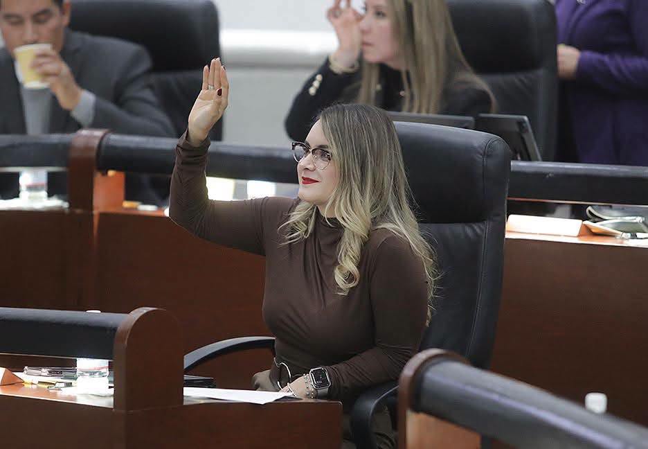 SE PLANTEA INICIATIVA PARA FORTALECER LA VISIÓN DE LA IGUALDAD DE GÉNERO Y COMBATIR FACTORES QUE GENERAN DISCRIMINACIÓN ENTRE LAS PERSONAS.