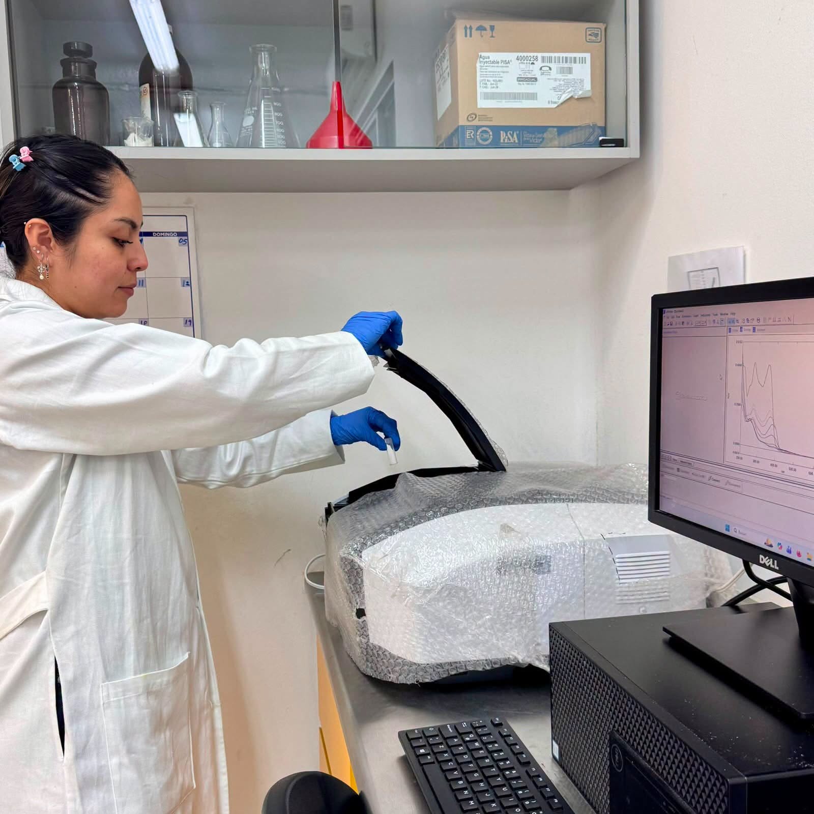 Proyecto de investigación de la UASLP desarrolla arcillas sintéticas para remover contaminantes del agua