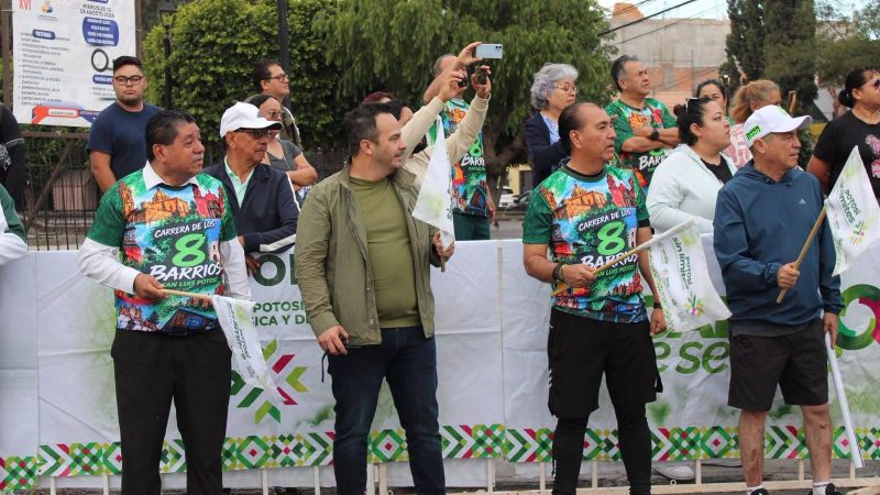 CORREDORES RECORREN LOS BARRIOS POTOSINOS EN EL SERIAL RUTAS Y PUEBLOS MÁGICOS