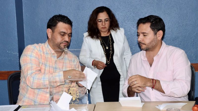 Analiza Cabildo terna para el Premio Municipal de Bomberas y Bomberos “Óscar Francisco Benavente Liñán”