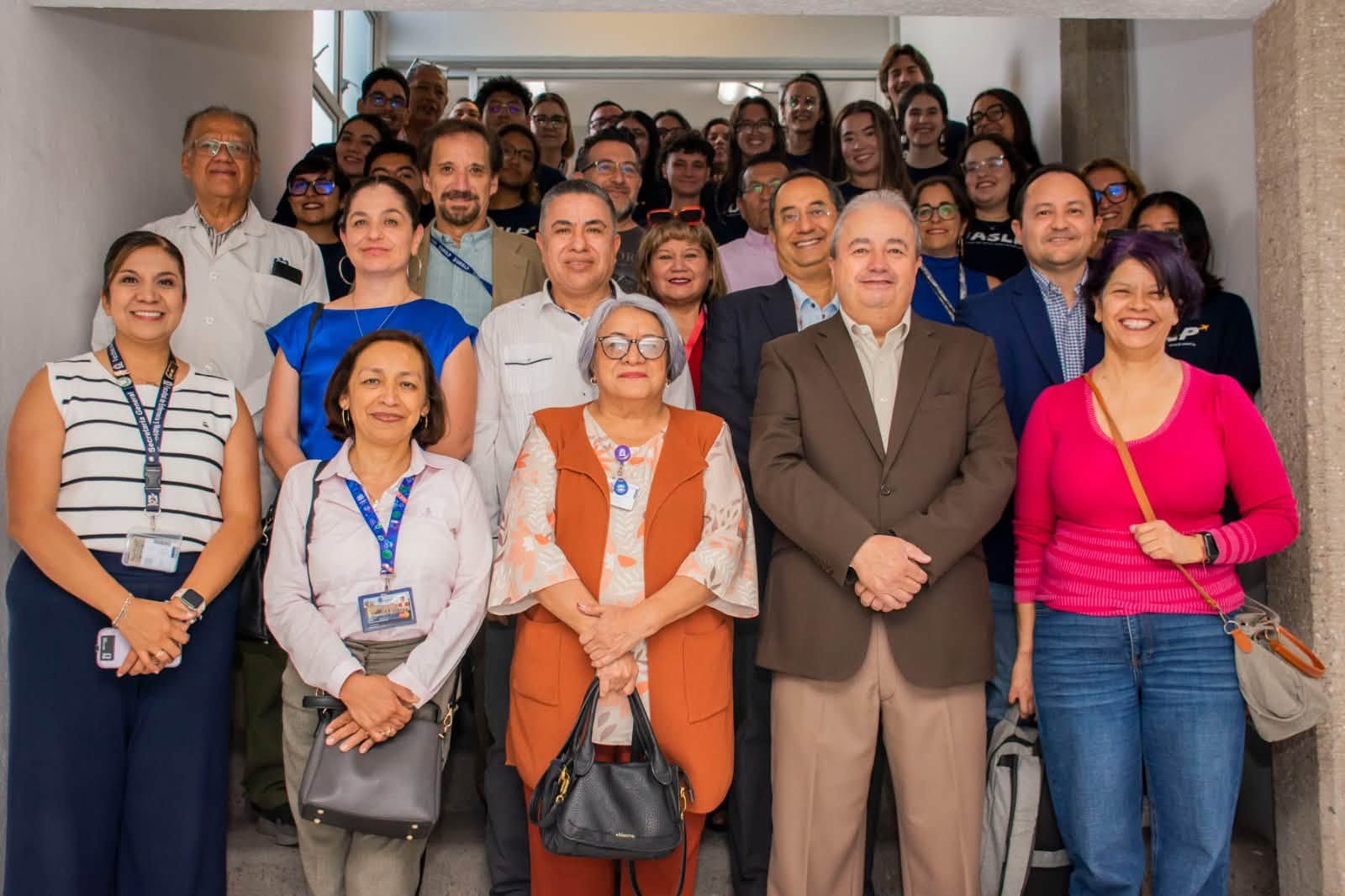 Estudiantes del interior de la República Mexicana, Colombia, España, Brasil y País Vasco se integran a la UASLP.