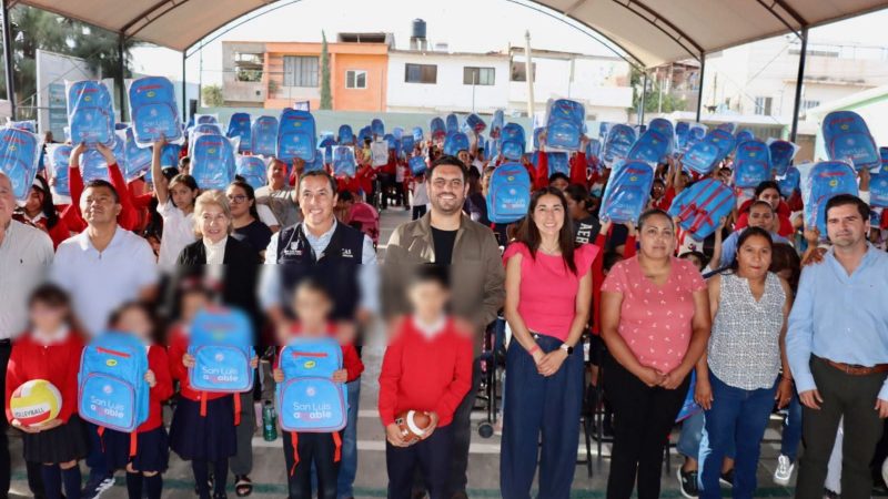 Con el impulso del Alcalde Enrique Galindo, arranca “Te Cambio la Mochila” en beneficio de la niñez potosina