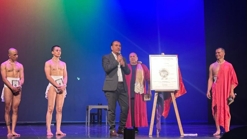EL PÚBLICO OVACIONA UN SUSURRO ENTRE LA MULTITUD Y LA VIGILIA DEL FAUNO EN EL FESTIVAL LILA LÓPEZ