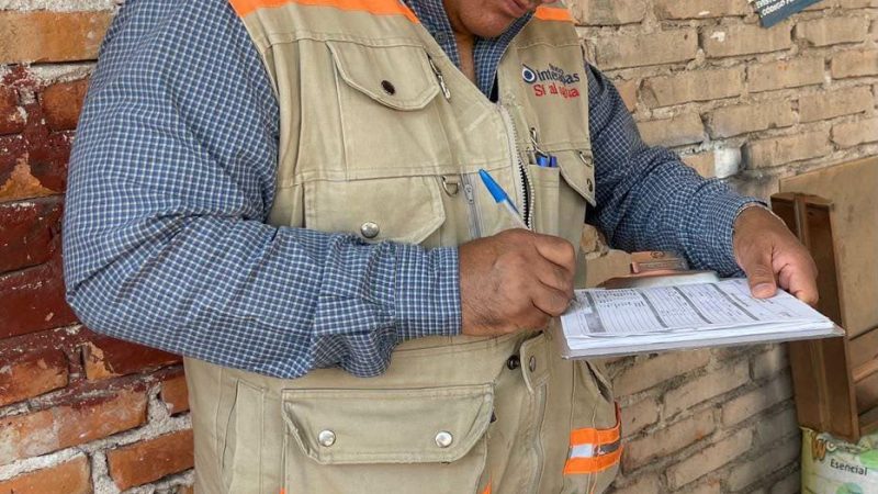 INTERAPAS supervisa descargas comerciales para proteger la red de drenaje
