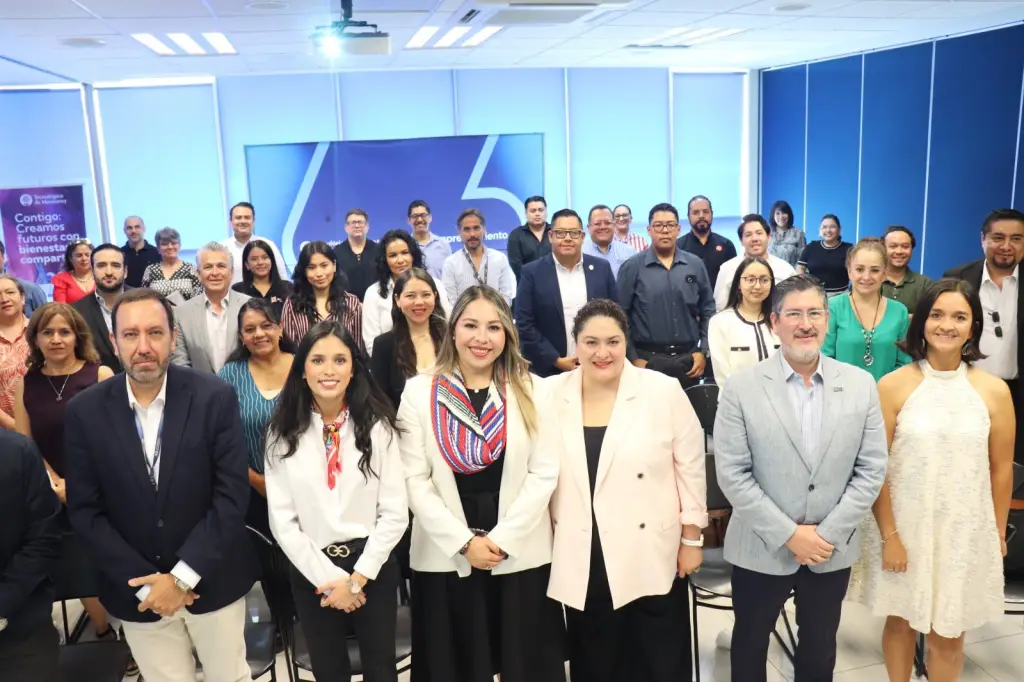 Gobierno de la Capital fortalece la competitividad empresarial con el 6.º Foro de Capacitación