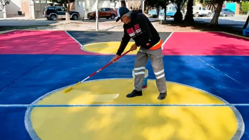 Gobierno de la Capital suma 72 canchas rehabilitadas para niñas, niños y jóvenes