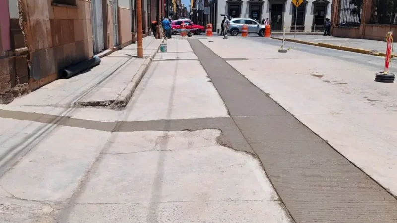 Interapas concluye obra sanitaria en calle Morelos del Centro Histórico