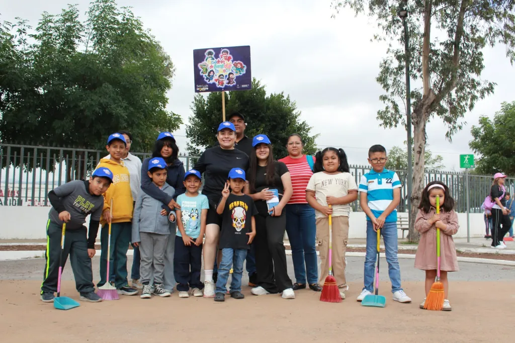 SE SUMAN AGENTES DEL ESCUADRÓN DE BIENESTAR INFANTIL MUNICIPAL A LA JORNADA 234 DE «DOMINGO DE PILAS» EN VALLE DORADO