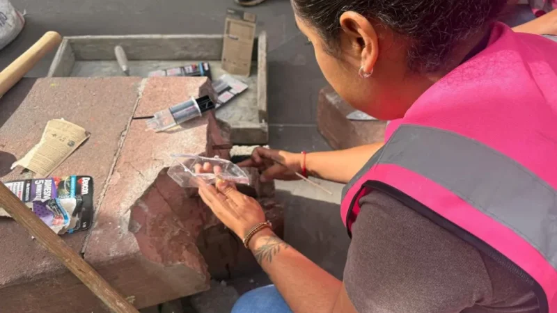 Gobierno de la Capital da mantenimiento al mobiliario urbano del Centro Histórico