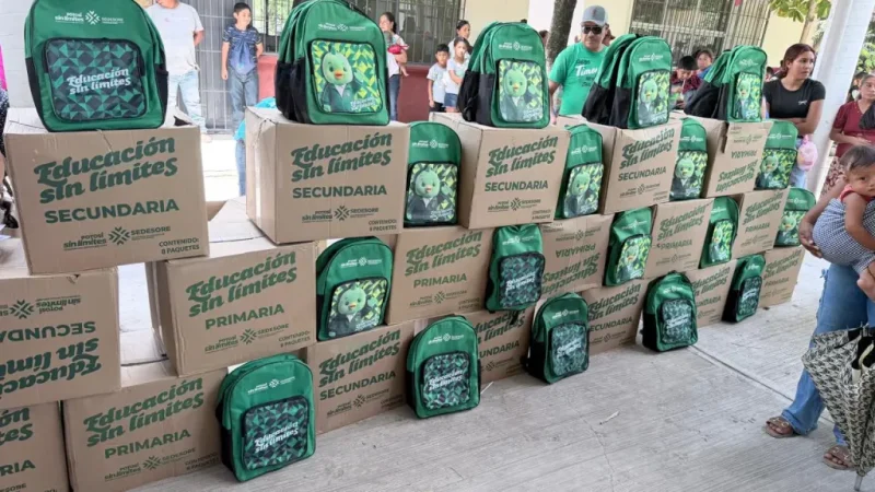 CASI LISTA LA ENTREGA DE ÚTILES ESCOLARES EN LOS 59 MUNICIPIOS